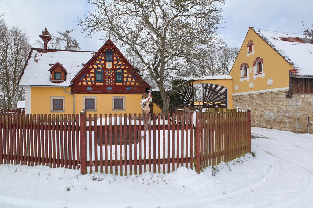 Hrazdeny statek Mytinka Vendégház Kültér fotó